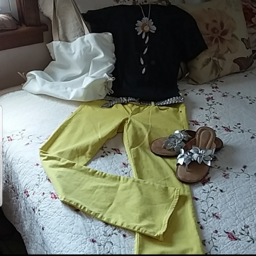 EUC Gap Sunshine jeans